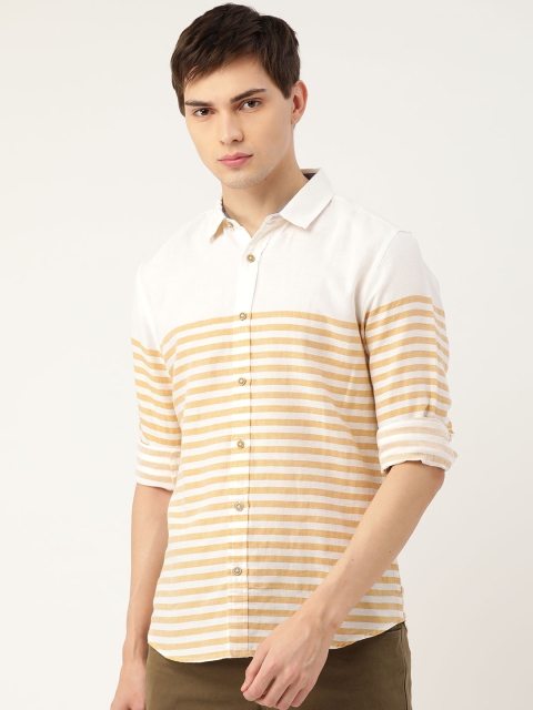 

United Colors of Benetton Men White & Beige Slim Fit Striped Casual Shirt