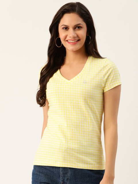 

United Colors of Benetton Women Yellow Printed V-Neck T-shirt