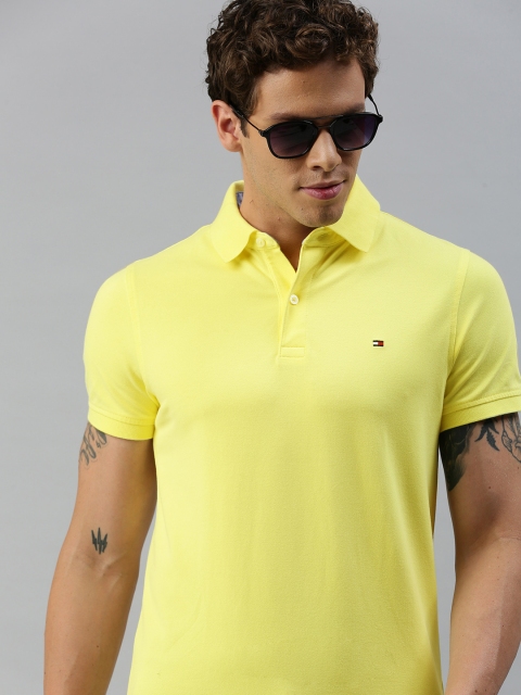 

Tommy Hilfiger Men Yellow Solid Polo Collar T-shirt