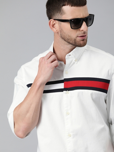

Tommy Hilfiger Men White & Red Custom Fit Striped Casual Shirt