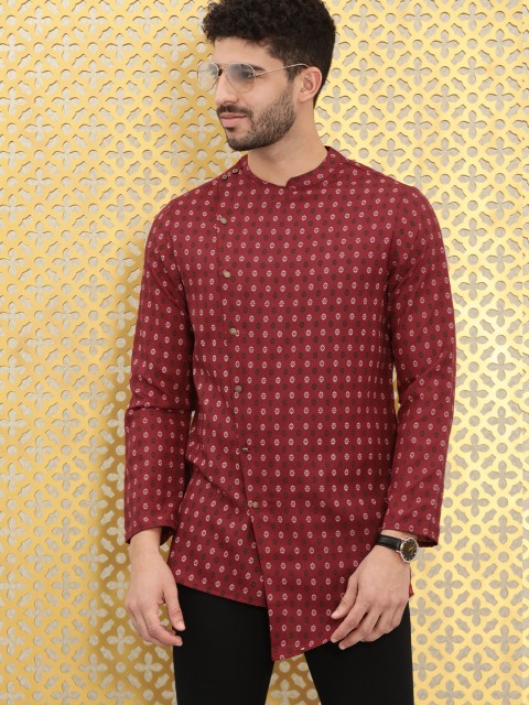 

Ode by House of Pataudi Men Maroon Ethnic Motifs Printed Kurta