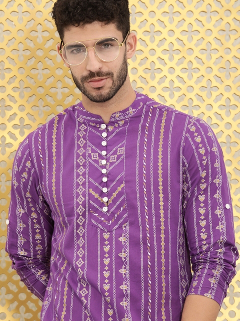 

Ode by House of Pataudi Men Purple & White Striped Kurta