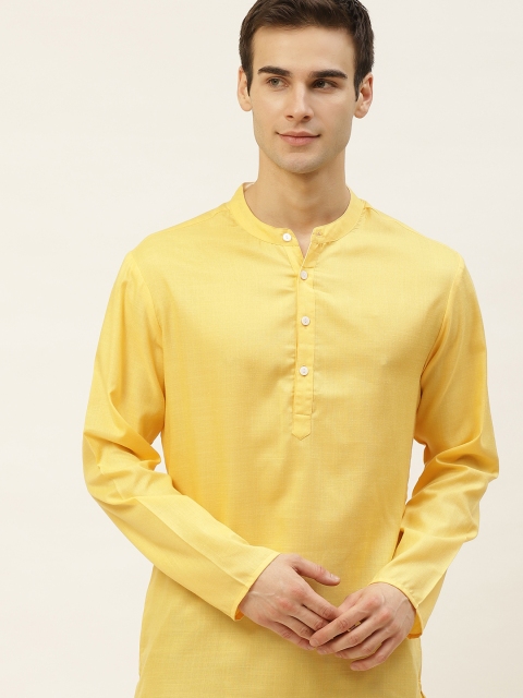 

Ode by House of Pataudi Men Yellow Solid Straight Kurta