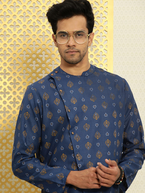 

Ode by House of Pataudi Men Navy Blue Ethnic Motifs Printed Jashn Angrakha Kurta