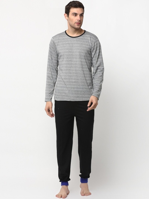 

VIMAL JONNEY Men Grey & Black Checked Night Suit