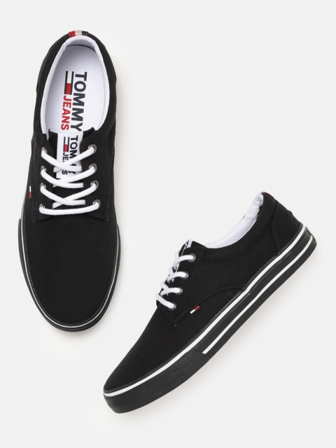 

Tommy Hilfiger Men Black Sneakers