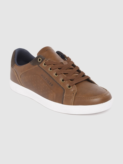 

Tommy Hilfiger Men Brown Perforated Sneakers