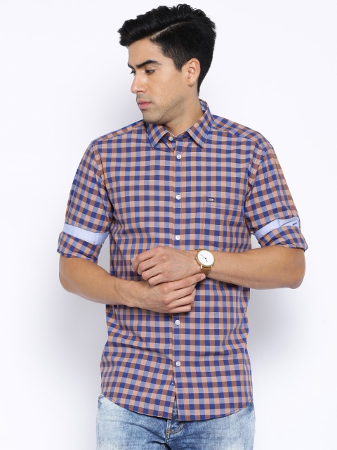 

Arrow Sport Brown & Navy Checked Manhattan Fit Casual Shirt