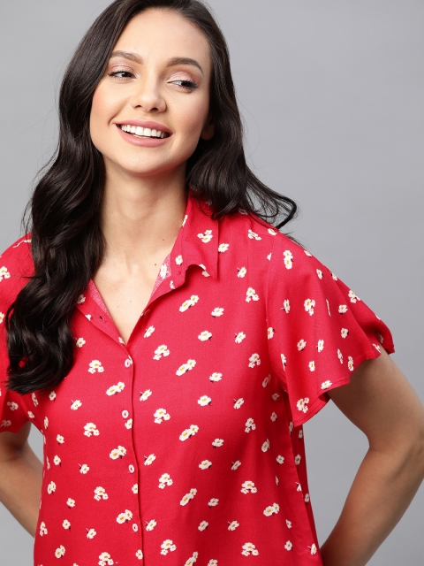 

Mast & Harbour Women Red & White Floral Printed Casual Shirt