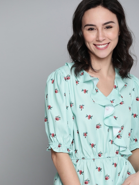 

Mast & Harbour Green & Red Floral Printed Puff Sleeves Wrap Top