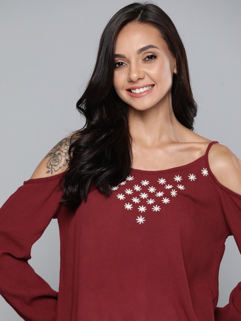 

Mast & Harbour Maroon & White Floral Embroidered Cold-Shoulder Top