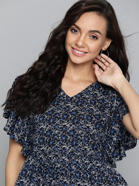 

Mast & Harbour Navy Blue & White Floral Flutter Sleeve Regular Top