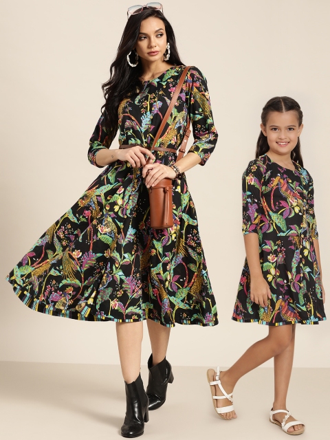 

Sangria Girls Black & Pink Ethnic Motifs Print Pure Cotton A-Line Dress