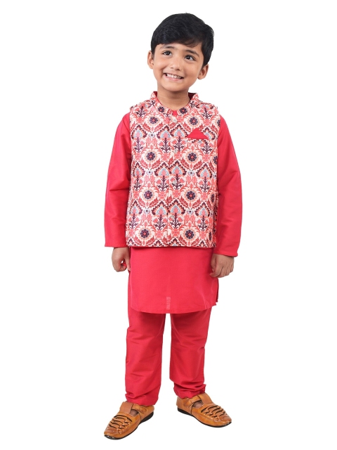 

Lil Peacock Boys Red Solid Kurta with Pyjamas & Nehru Jacket