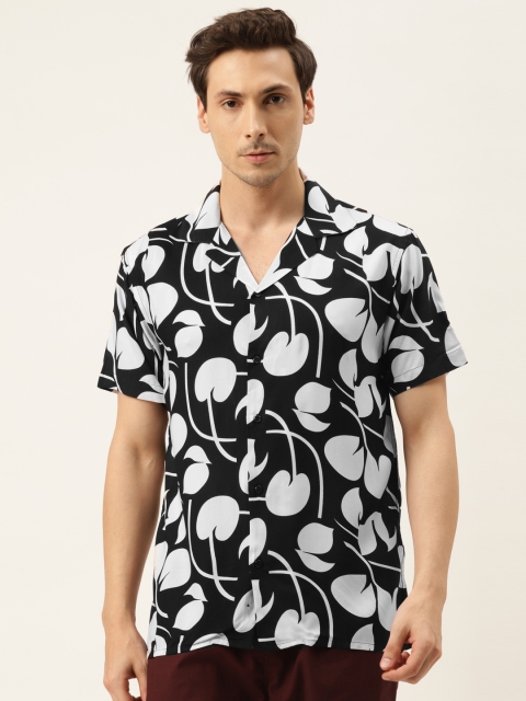 

Hancock Men Black & White Regular Fit Printed Casual Shirt