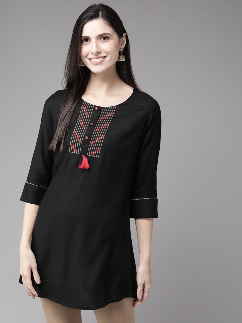 

Cayman Women Black Pure Cotton Yoke Design Thread Work Straight Kurta