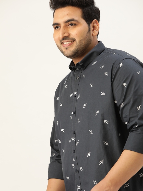 

Sztori Men Plus Size Charcoal Grey & White Printed Casual Shirt
