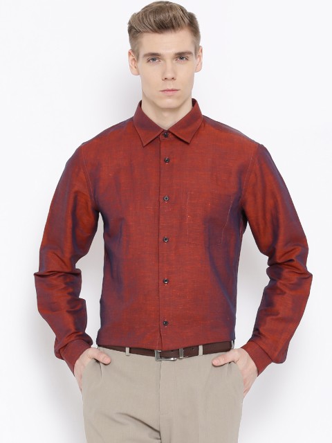 

Blackberrys Brick Red Linen Dual-Toned Slim Semiformal Shirt