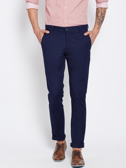 

Blackberrys Men Navy Solid Sharp Fit Flat-Front Trousers, Navy blue