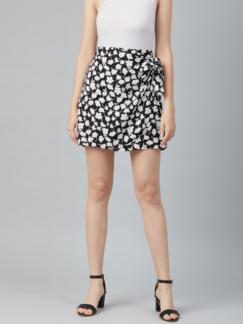 

I AM FOR YOU Women Black & White Floral Printed Wrap Mini Skirt