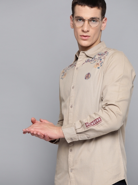 

Kook N Keech Marvel Men Beige Regular Fit Ethnic Kalamkari Print Detail Casual Shirt