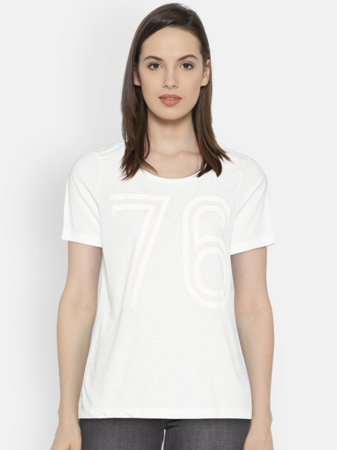 

Vero Moda Off-White Printed T-shirt