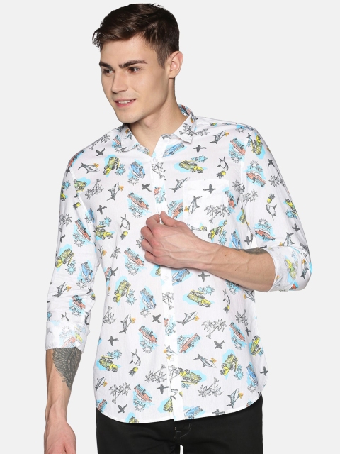 

Tusok Men White Regular Fit Printed Casual Shirt