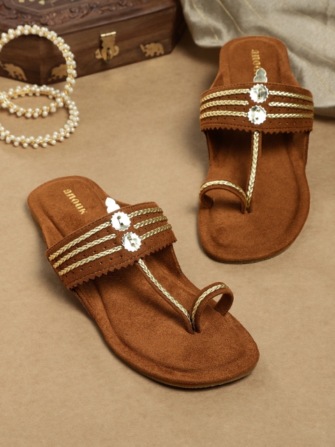 

Anouk Women Brown & Gold-Toned Woven Design One Toe Flats