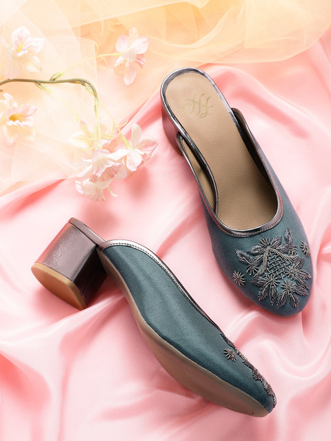 

House of Pataudi Women Teal Blue Embellished Handcrafted Ethnic Heeled Mules