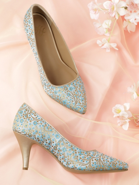

House of Pataudi Women Blue & Gold-Toned Embroidered Pumps