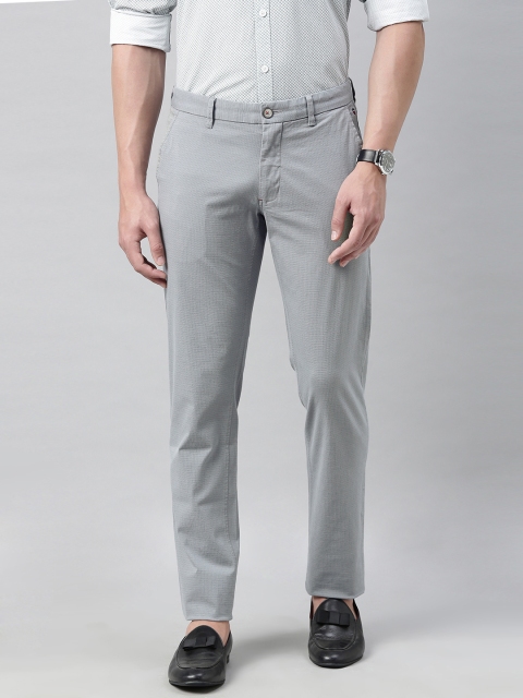 

Louis Philippe Sport Men Grey & Navy Blue Tapered Fit Checked Regular Trousers