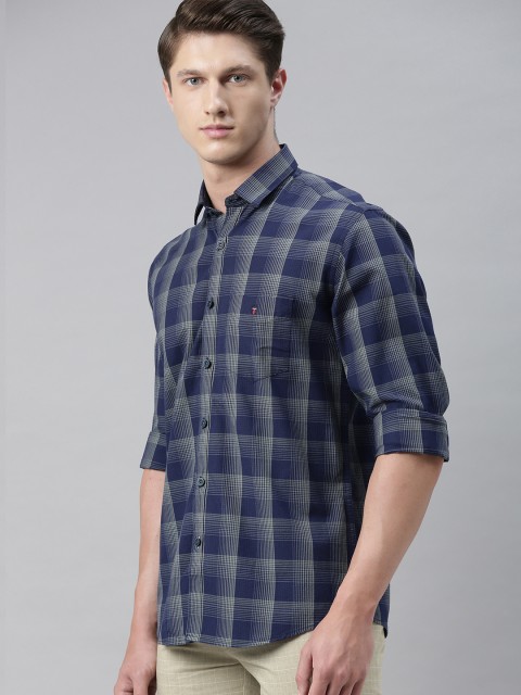 

Louis Philippe Sport Men Navy Blue & Grey Slim Fit Checked Casual Shirt