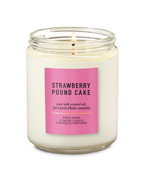 

Bath & Body Works Strawberry Pound Cake Single Wick Scented Candle, 198g, Cream