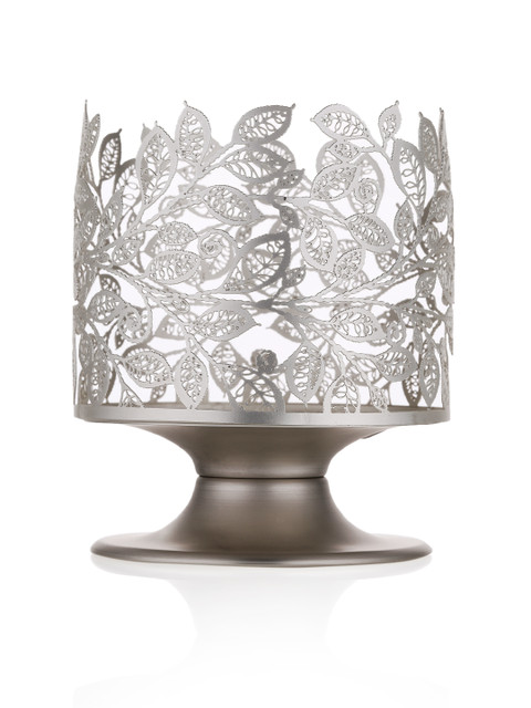 

Bath & Body Works Silver Leaves 3-Wick Candle Holder