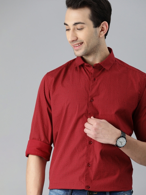 

Mast & Harbour Men Red Slim Fit Casual Shirt