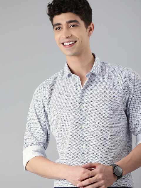 

Mast & Harbour Men Blue Slim Fit Printed Casual Shirt