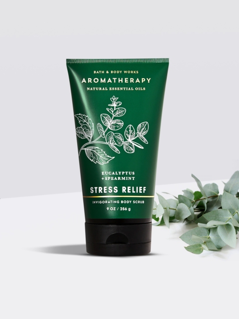 

Bath & Body Works Eucalyptus Spearmint Invigorating Scrub 256 g, Green
