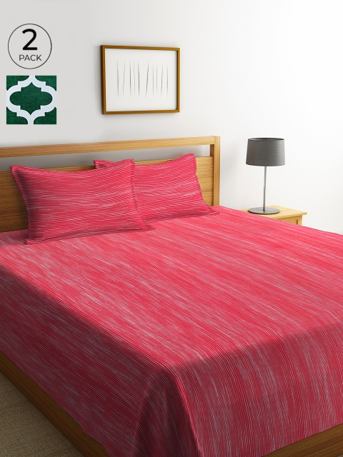 

KLOTTHE Red & Green Set of 2 Woven Design Double Bed Cover with 4 Pillow Covers