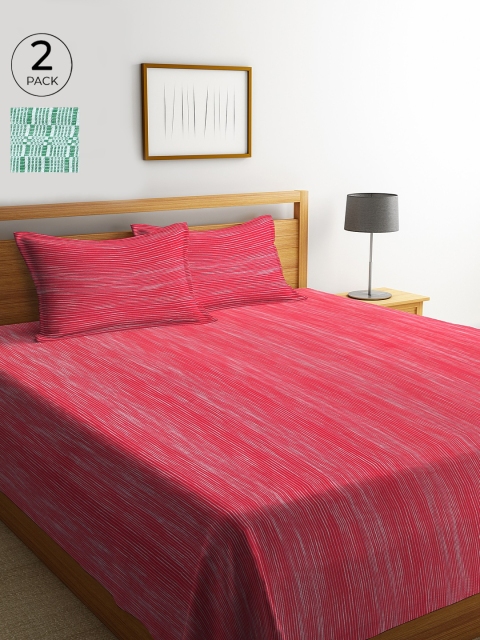

KLOTTHE Set of 2 Red & Green Woven Design Double Bed Cover with 4 Pillow Covers