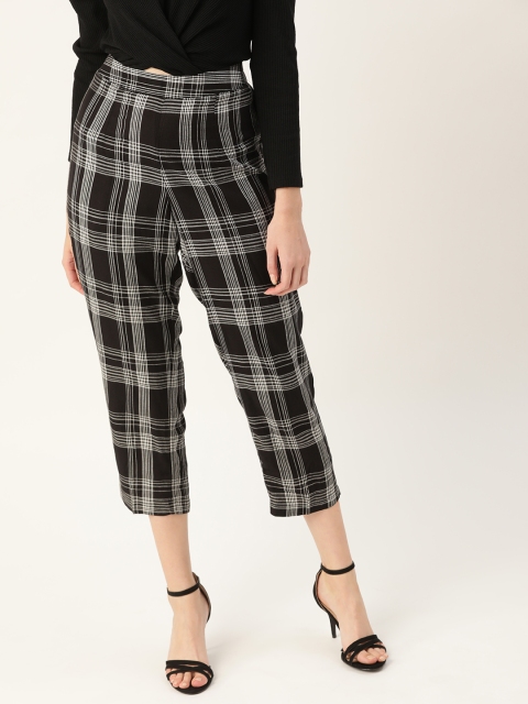 

Anouk Women Black & White Checked Regular Cropped Trousers