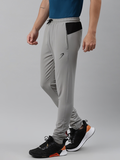 

FUAARK Men Grey Solid Essential Track Pants