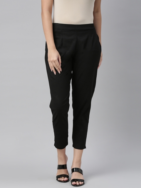 

Swishchick Women Black Ultra Straight Fit Solid Cigarette Trousers