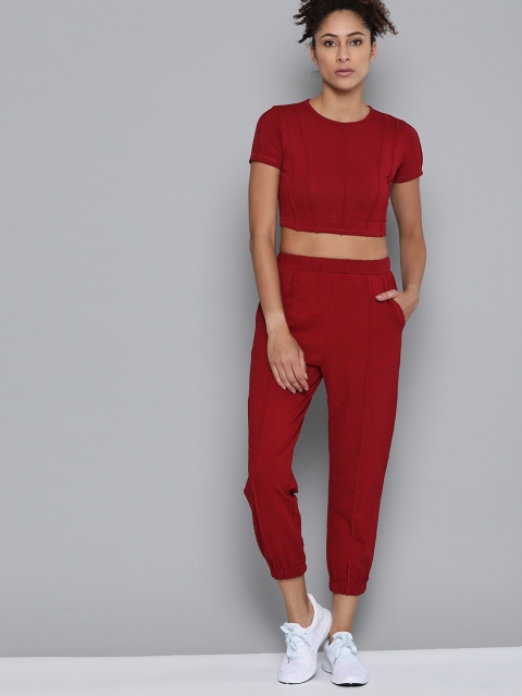 

VividArtsy Women Maroon Self-Striped Fitted Cropped T-shirt with Joggers