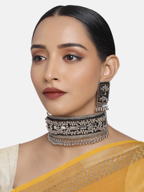 

Justpeachy Silver & Black Mirror Studded Choker Necklace Jewellery Set