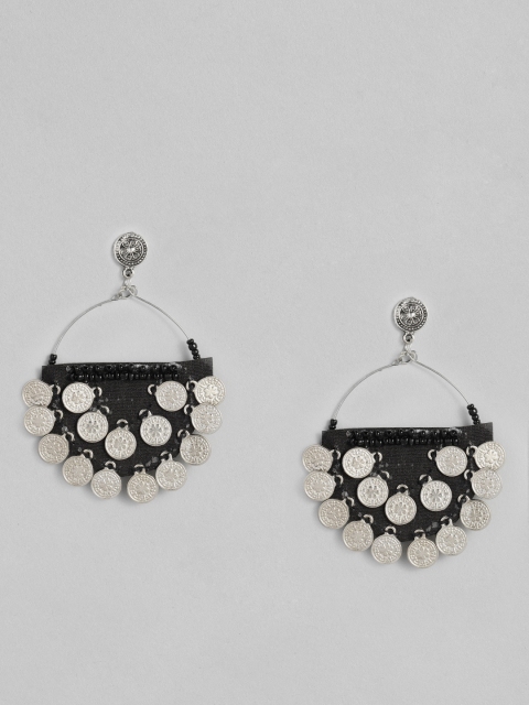 

justpeachy Black & Silver-Plated Geometric Drop Earrings