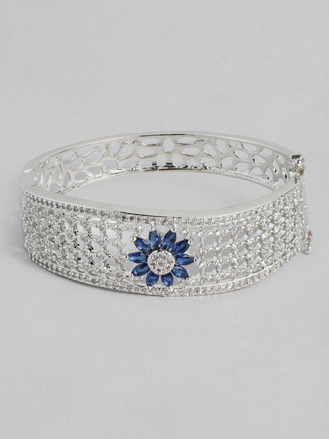 

justpeachy Silver-Toned Rhodium-Plated AD Studded Bracelet