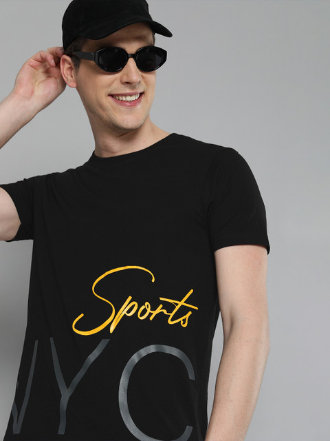 

HERE&NOW Men Black Printed Round Neck T-shirt