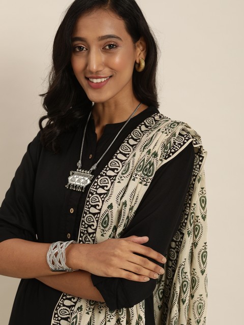 

Taavi Beige & Black Bagru Hand Block Print Dupatta