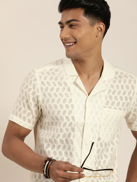 

Taavi Men Off White Cora Woven Design Shirt With Pocket Detail