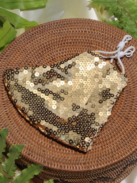 

Ayesha Gold-Toned Sequin Sitra Certified Filter Reusable Mask